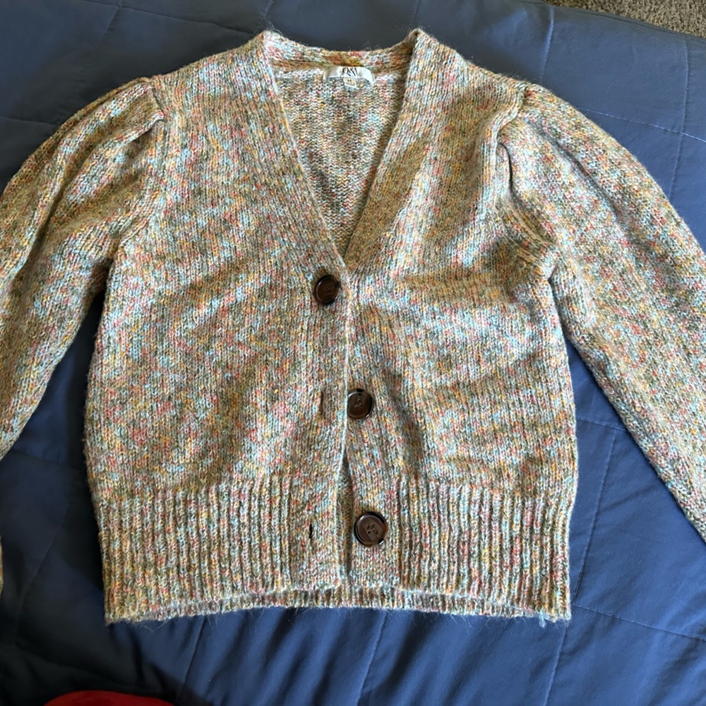 Colorful sweater size M